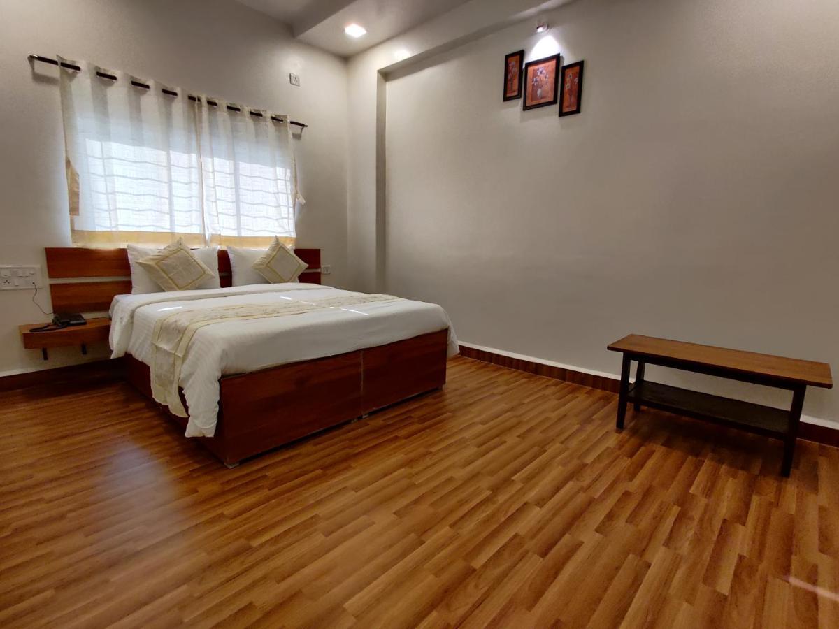 Hotel Surya Grande Kudal  Dış mekan fotoğraf
